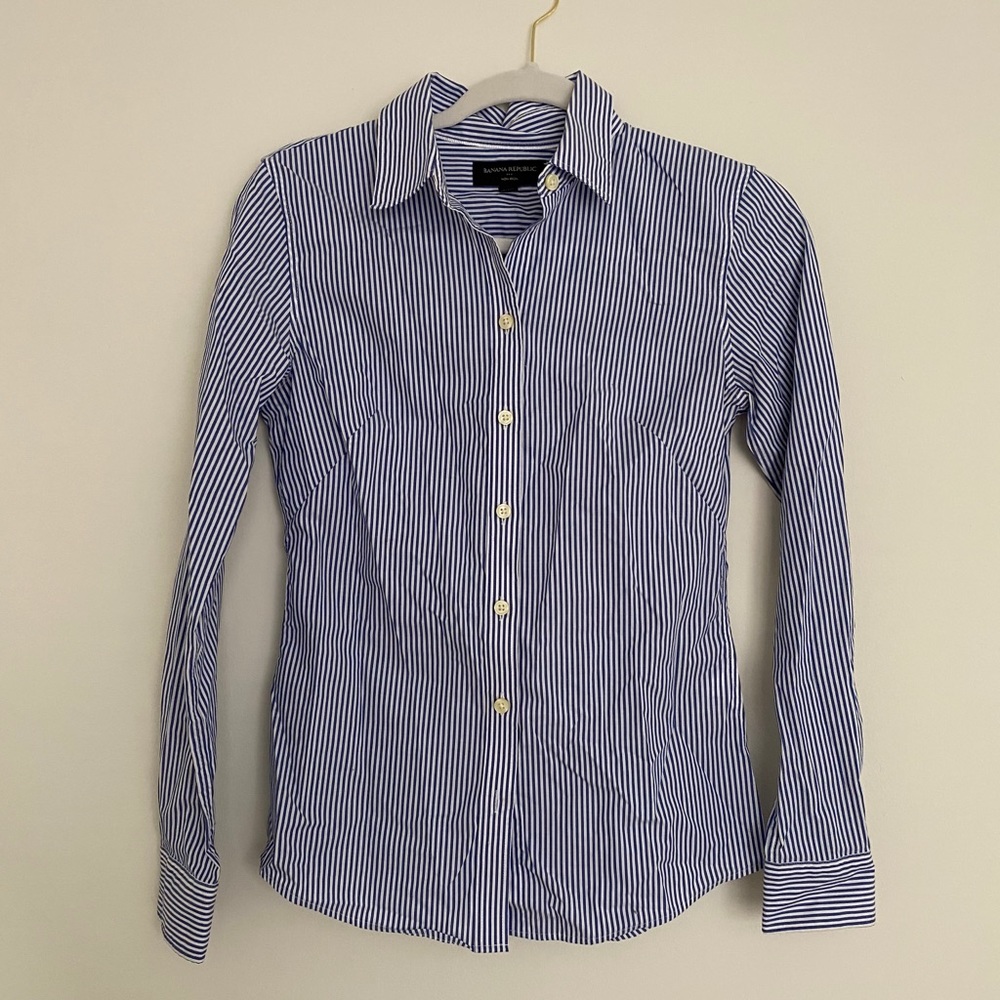 Banana Republic shirt